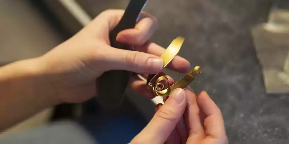 Evde Altın Nasıl Parlatılır